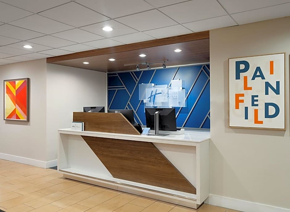 Holiday Inn Express Indianapolis Airport By IHG