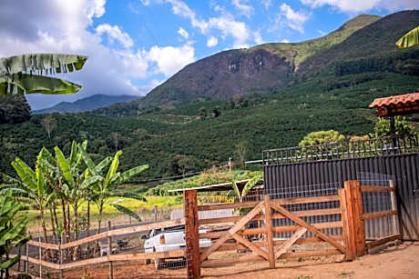 Chacara com muito conforto em Alto Caparao MG