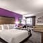 La Quinta Inn & Suites by Wyndham Salem