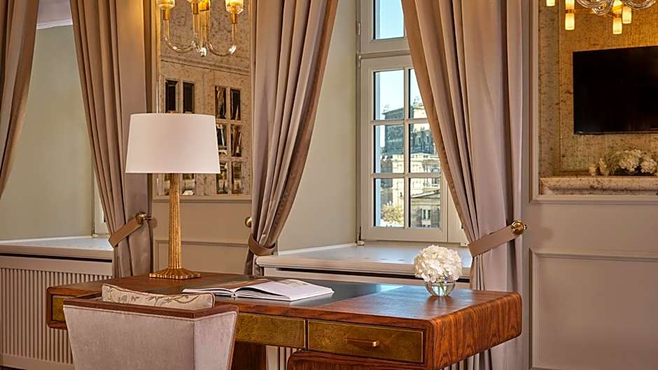 Kempinski Hotel Taschenbergpalais Dresden