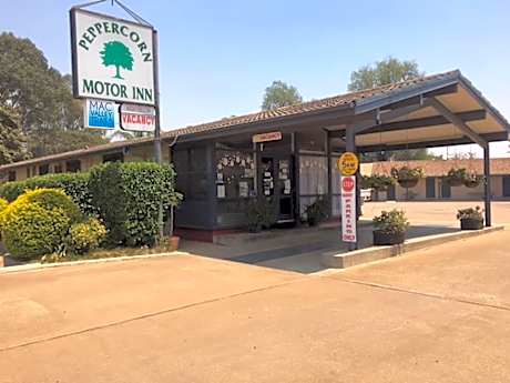 Peppercorn motor inn