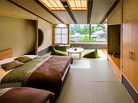 Renewal Twin Room with Tatami Area and River View