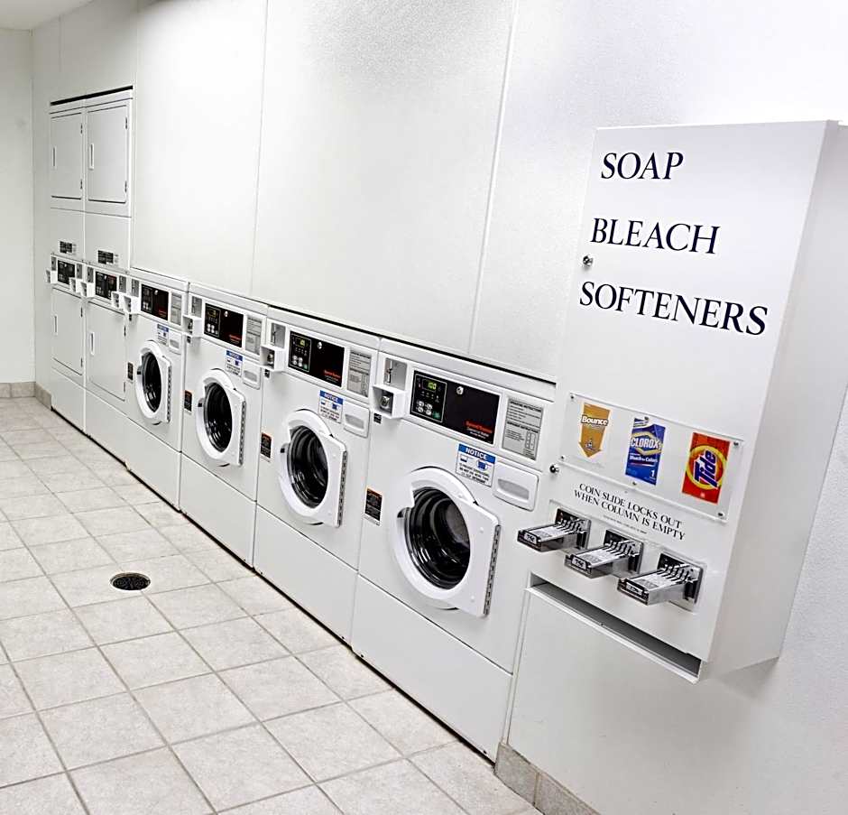 Livinn Hotel Minneapolis South / Burnsville