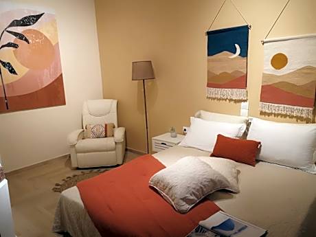 Two Bedroom Villa Amerisa with Outdoor Hot Tub & Sea View