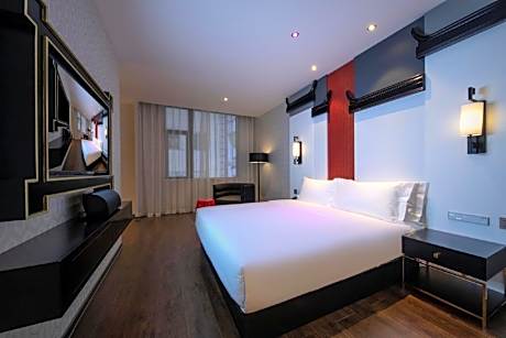 Designer Classic Suite