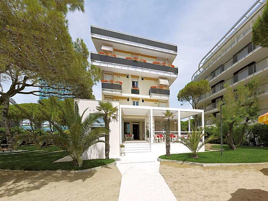 Hotel Bertha Fronte Mare