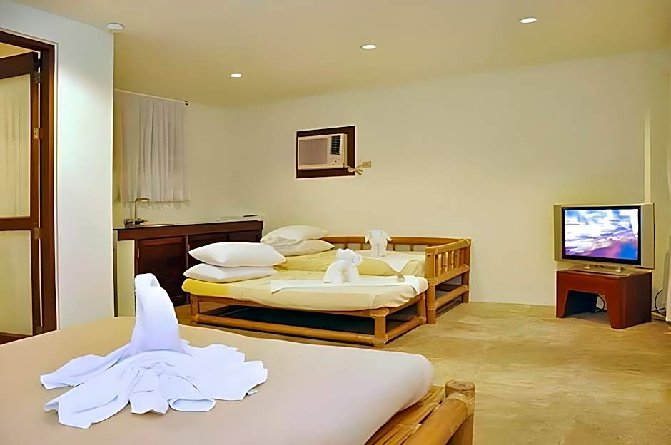 Lazy Dog Bed & Breakfast