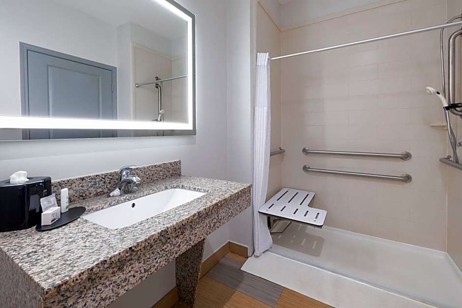 La Quinta Inn & Suites by Wyndham Muskogee