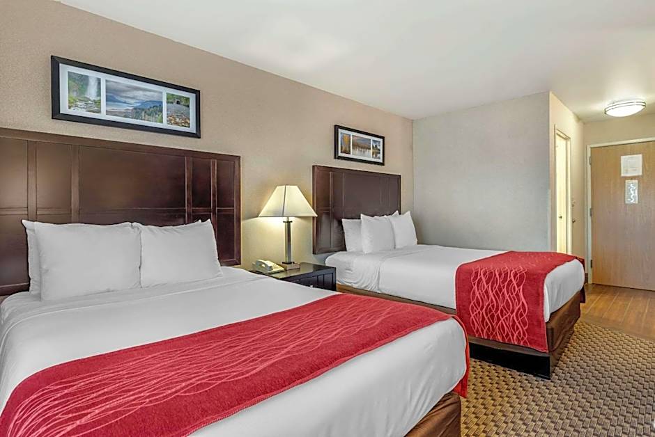 Photo 1 of 5 of 2 Double Beds