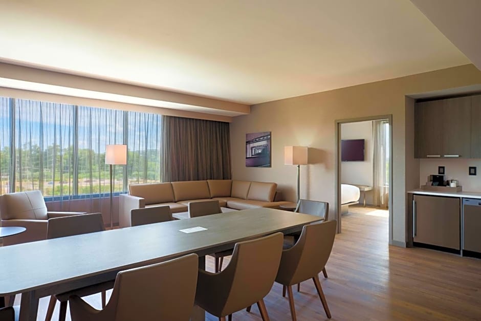 AC Hotel by Marriott Tallahassee Universities at the Capitol