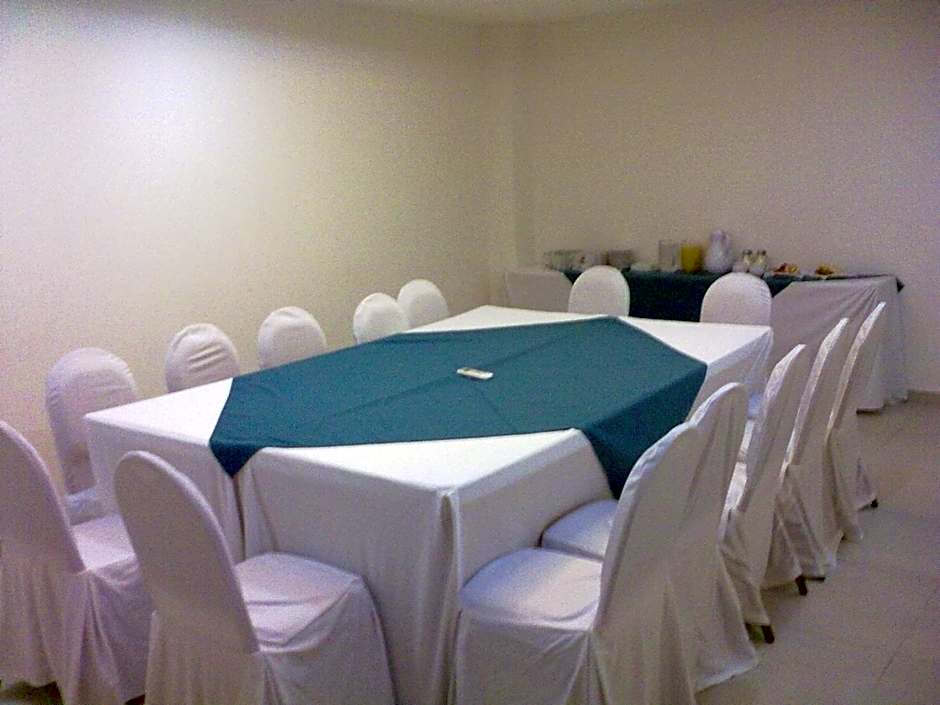 Nu Hotel