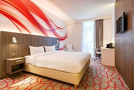 B&B HOTEL Mons Centre