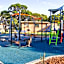 Lakeside Cabins & Holiday Village