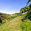 Guinea Fowl Lodge - Lagoon & Heads View B&B, Central Knysna