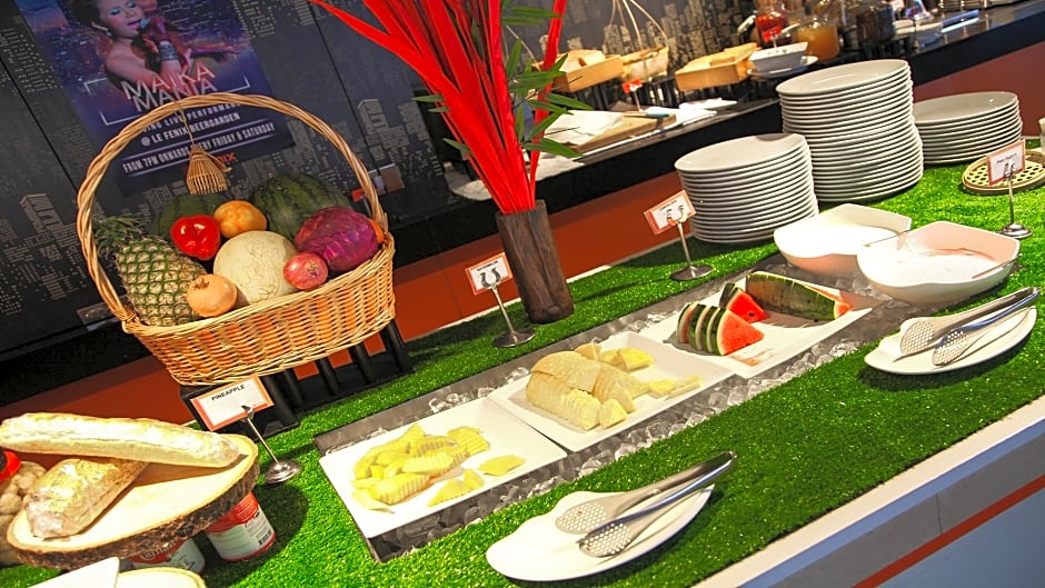 Le Fenix Sukhumvit (SHA Extra Plus)