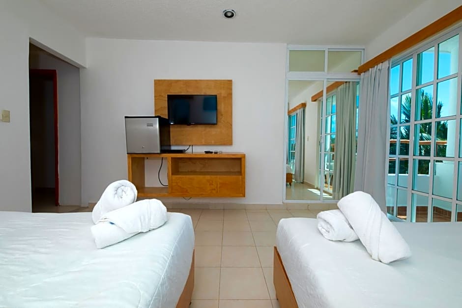HOTEL & BEACH CLUB OJO DE AGUA