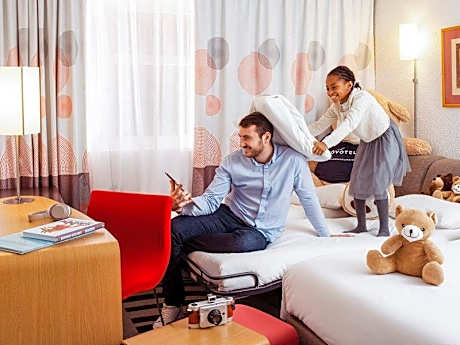 B&B HOTEL Lyon Nord 4 étoiles