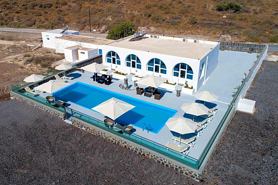 Thirassia Paradise Suites