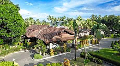 Waterfront Insular Hotel Davao