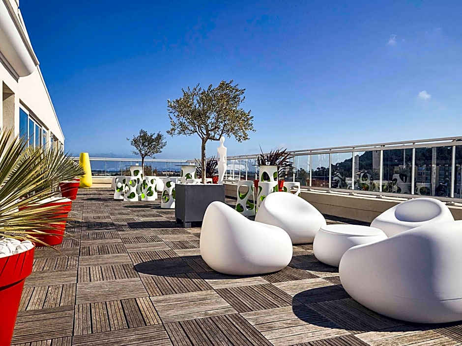 Ibis Styles Hyeres Rooftop & Spa