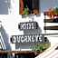 Hotel Bucaneve