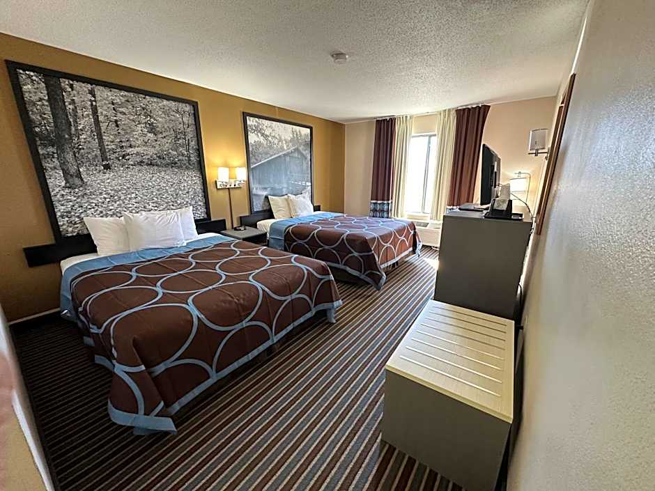 Super 8 by Wyndham Columbia Clark Lane