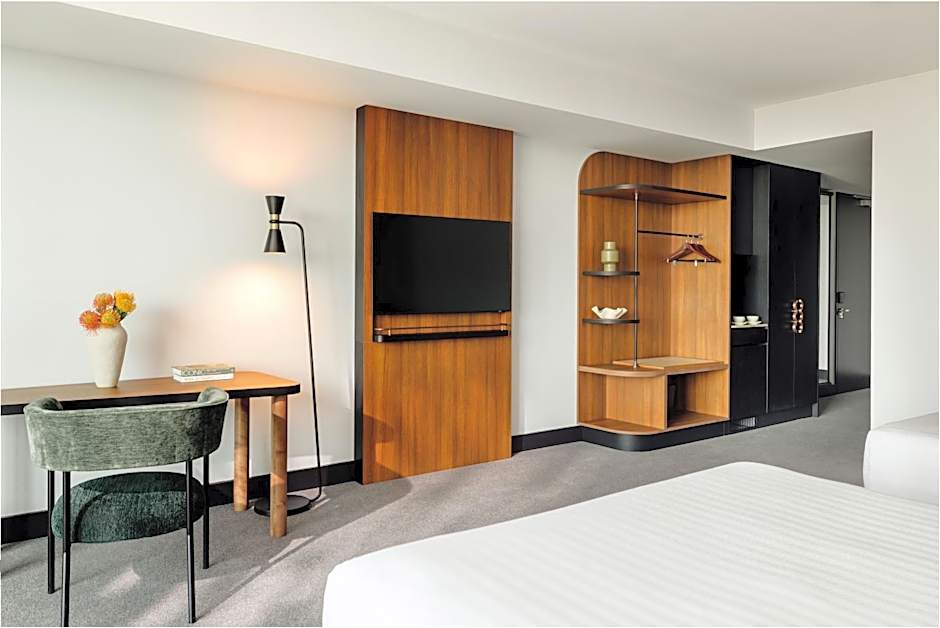 Crowne Plaza Adelaide Mawson Lakes By IHG