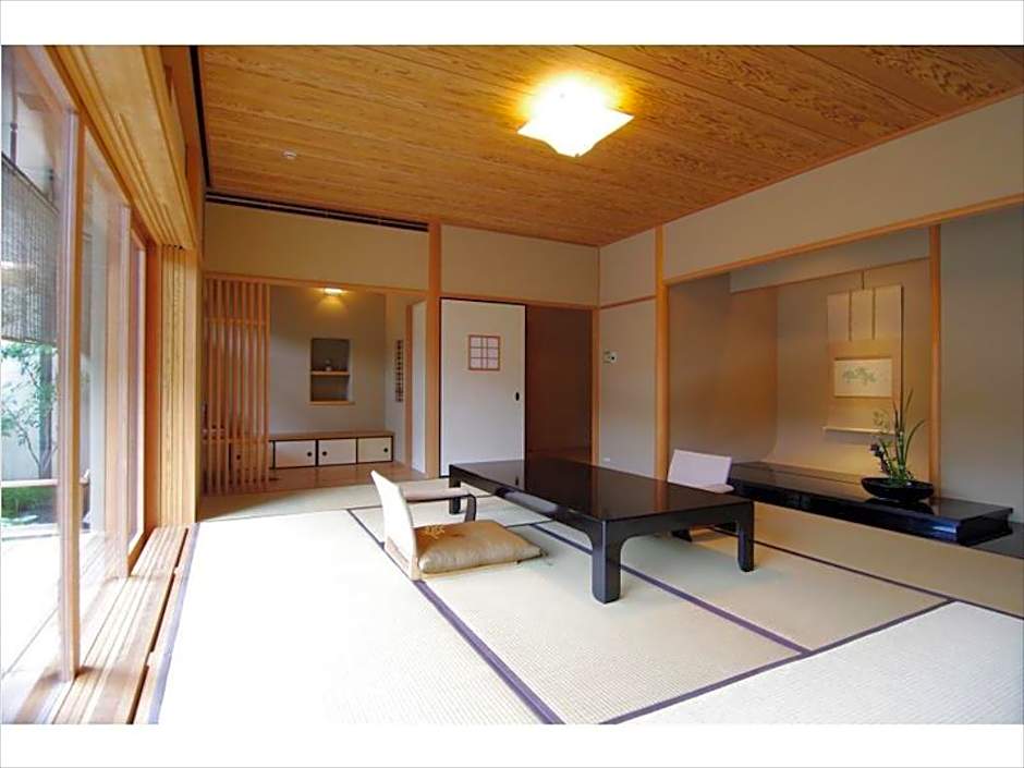 Hiiragiya Ryokan