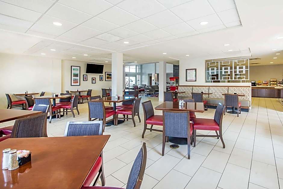 Hawthorn Suites by Wyndham El Paso Airport