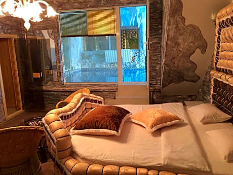 Junior Suite with Private Spa Access
