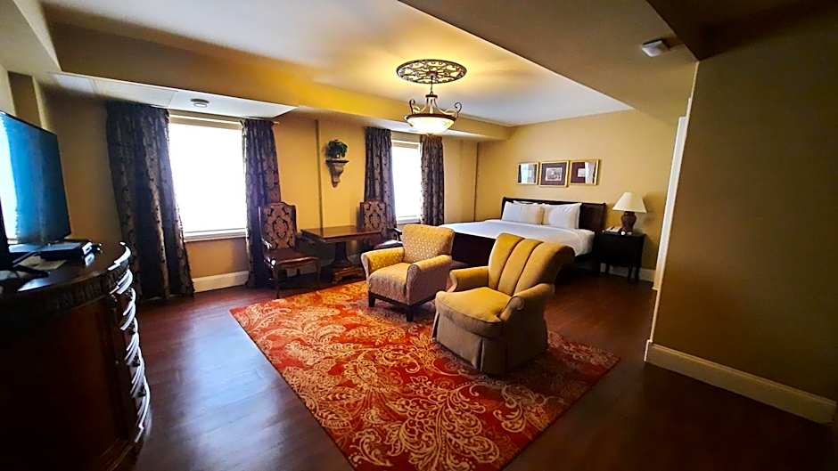 Photo 1 of 7 of Deluxe 1 King Bed Suite