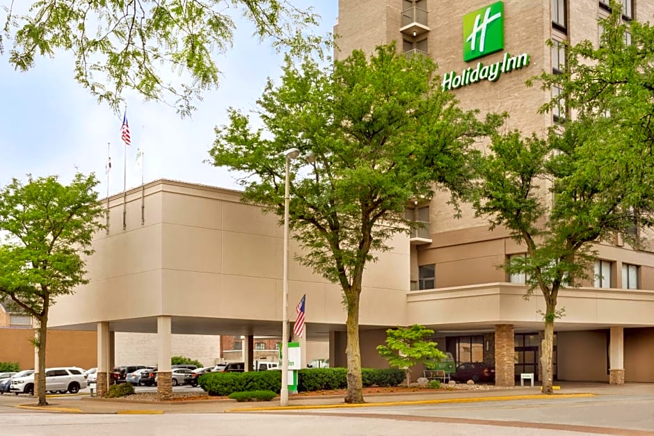 Holiday Inn Rock Island-Quad Cities, an IHG Hotel