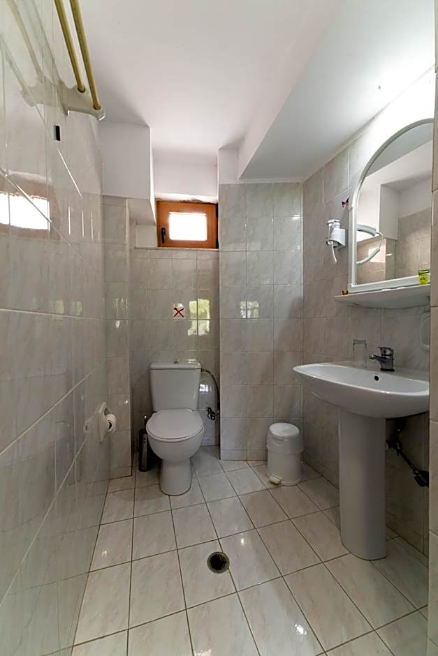 Kastro Studios Apartments