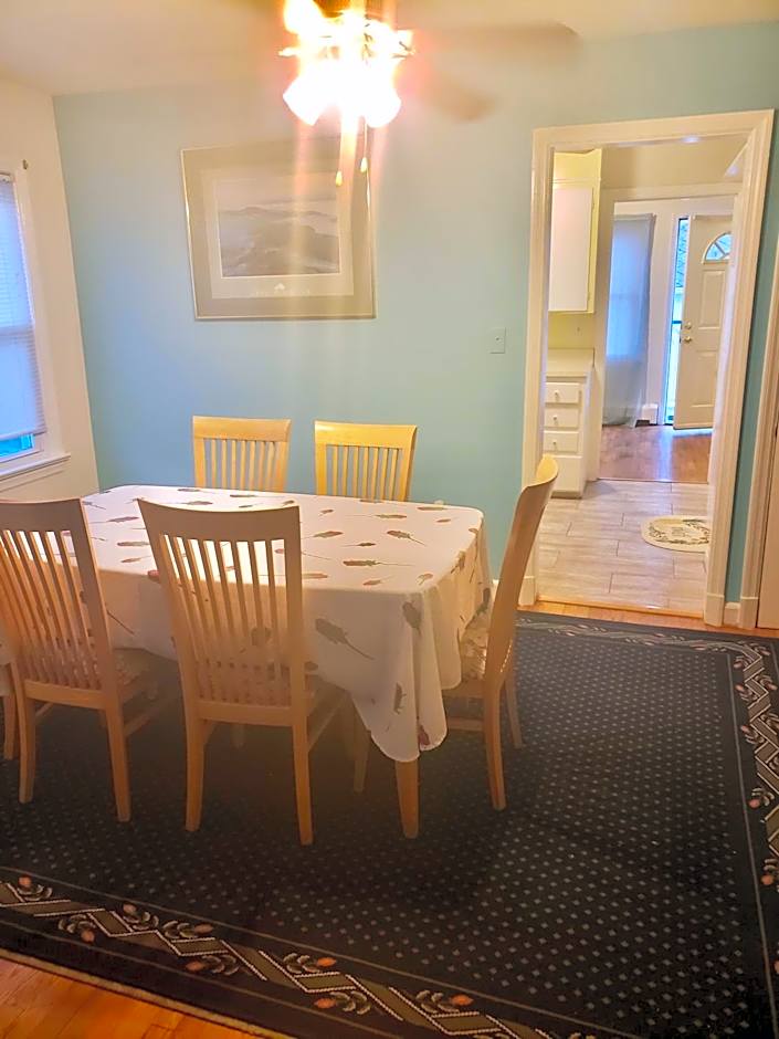 Anna's place