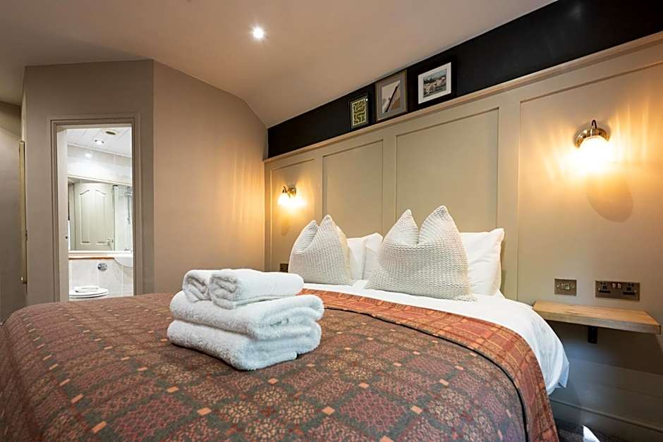 Tyn-y-Coed Inn
