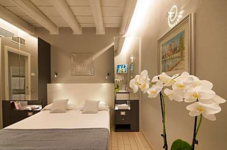 Queen Room - with Disable Bathroom - Annex