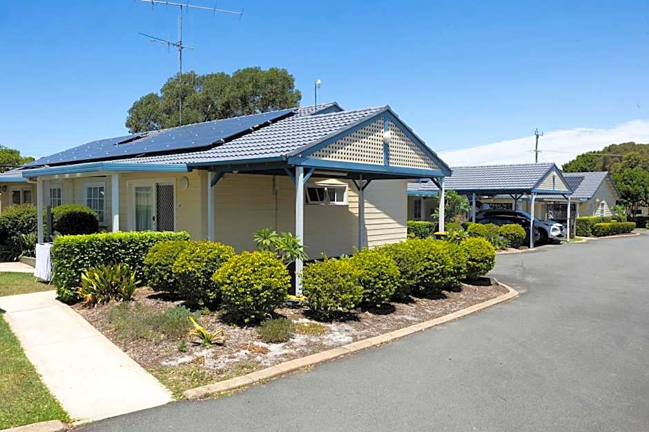 Forster Holiday Village