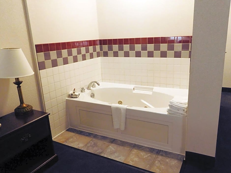 Americas Best Value Inn-Fredonia