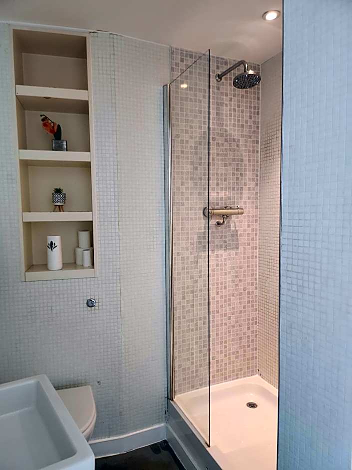 Cityscape Apartment in Birmingham with Self Checkin