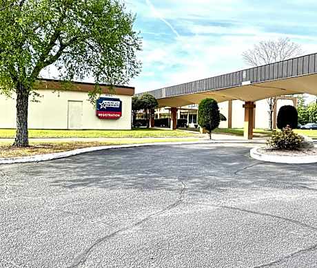 Americas Best Value Inn - Wilson