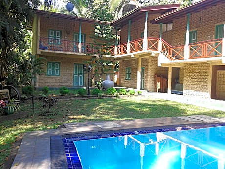 Hareesha Holiday Resort