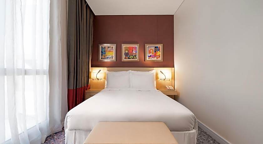 SAS Residence & Hotel, Dhahran - Formerly Radisson Blue
