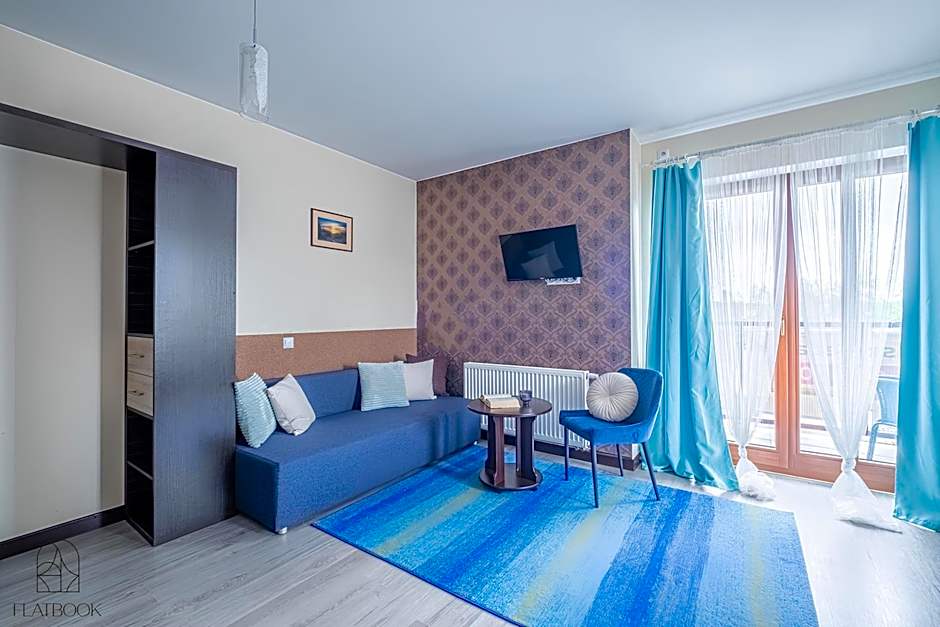 Sztutowo Lazurowy Dwór - Apartamenty oraz Pokoje z Parkingiem