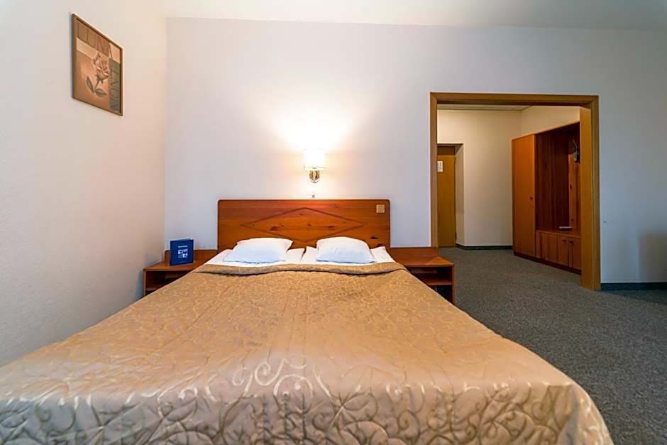 Kolonna Hotel Brigita