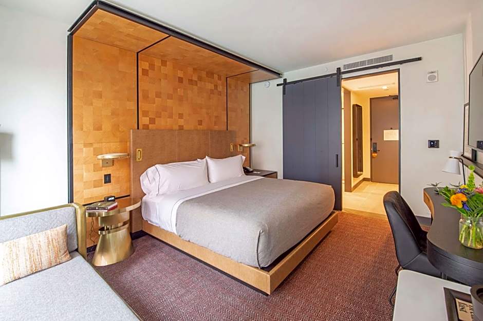 Canopy By Hilton Jersey City Arts District