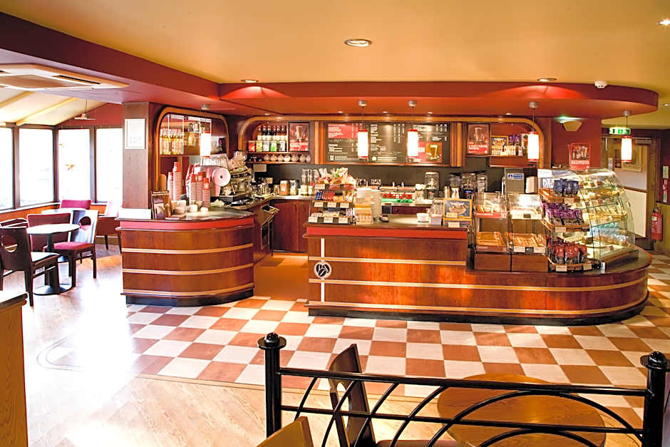 Premier Inn Norwich Nelson City Centre