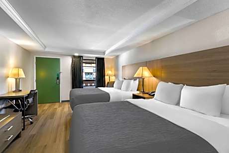 Queen Room with Two Queen Beds - Non-Smoking