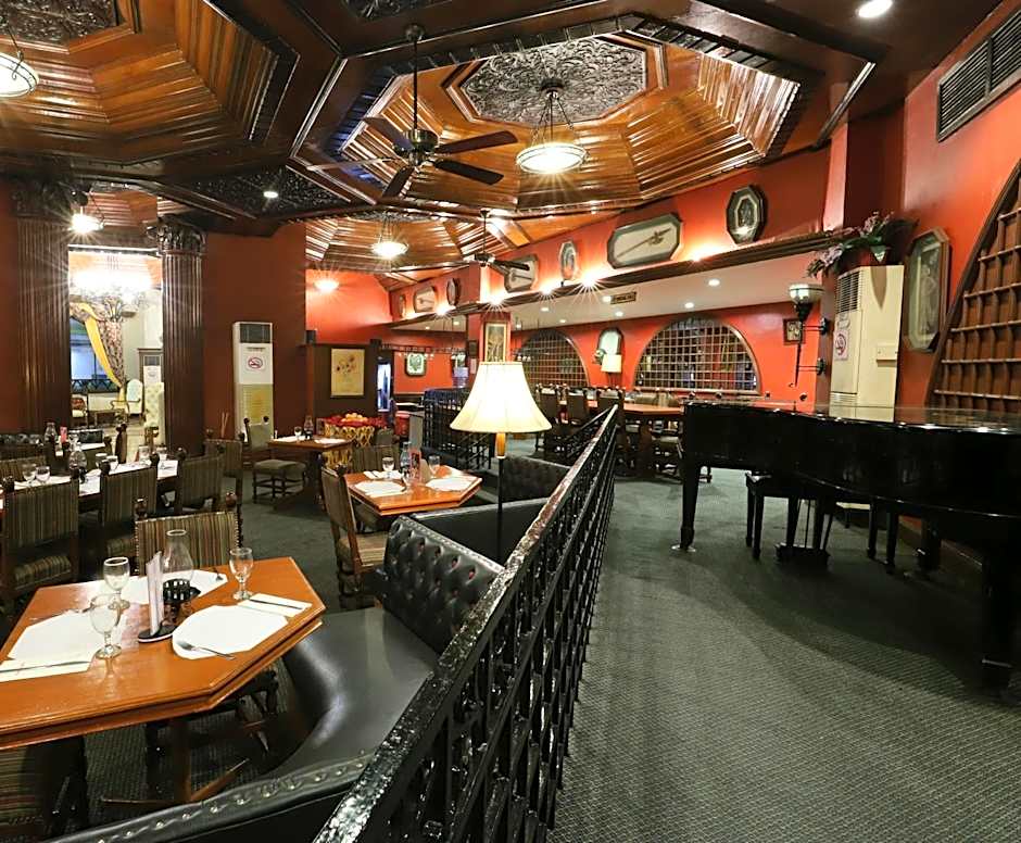 Camelot Hotel Quezon City powered by Cocotel