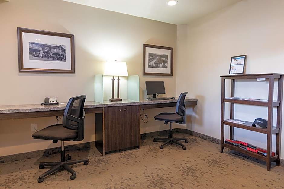 The Kanata by BCMInns Blairmore