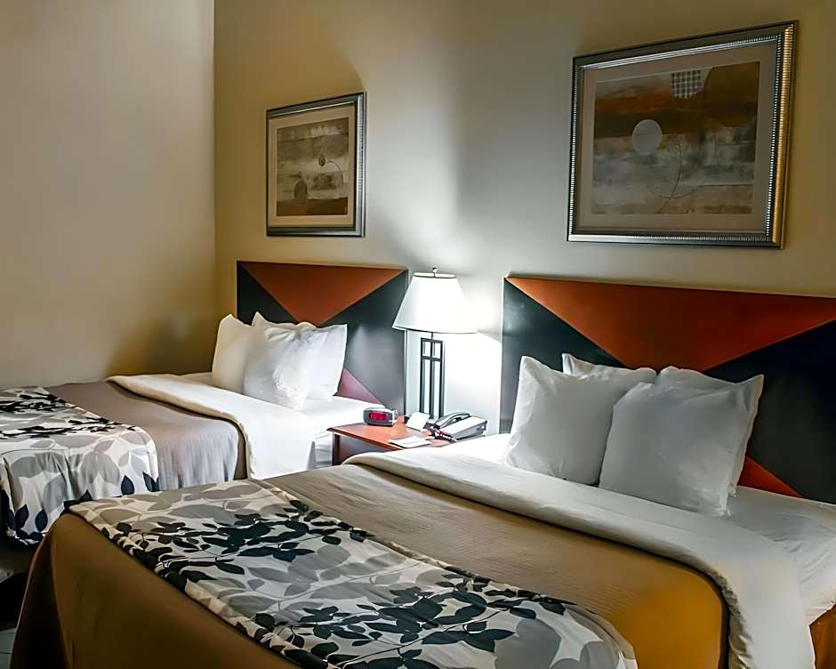 Sleep Inn & Suites Redmond